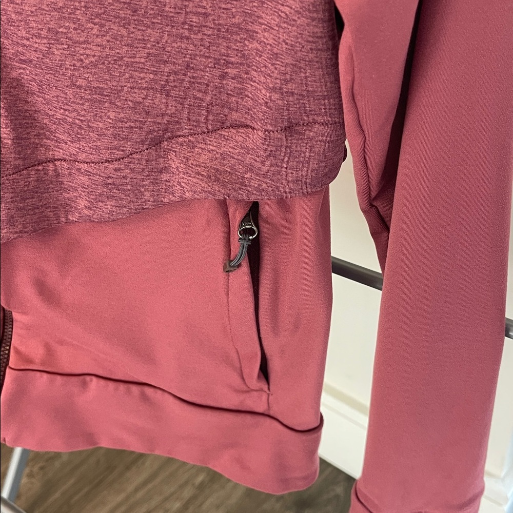 Odlo Millennium Yakwarm Hooded Jacket Women’s XS Red - Picture 6 of 8